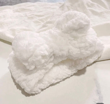 Oversized Teddy Top Knot - White - Flower Girl Dress - Aylu Bebe