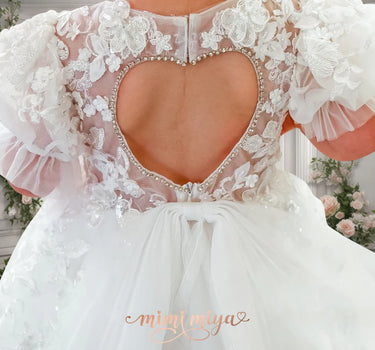 Zeze by Mimi Miya couture