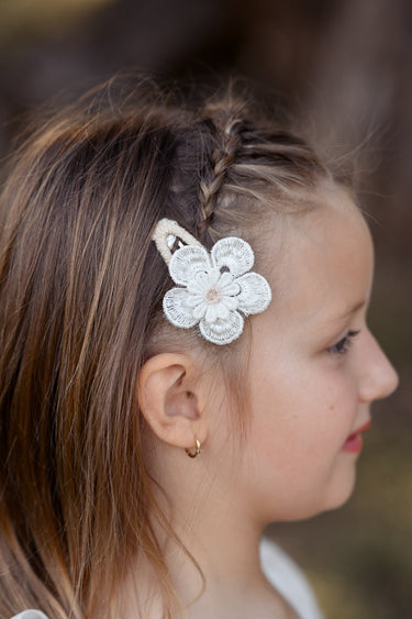 Daisy hair clip - Neutral - Flower Girl Dress - Aylu Bebe