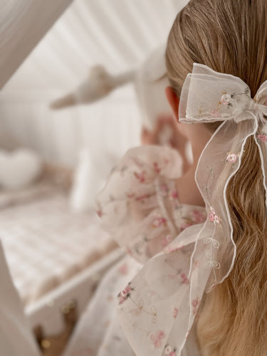 Florence Hair Clip - In stock - Flower Girl Dress - Aylu Bebe